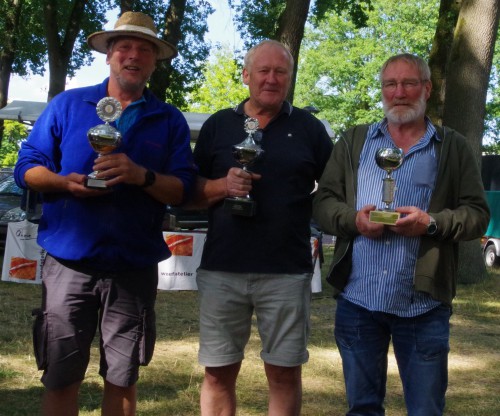 De Kampioenen v.l.n.r. George Guns, Peter Stegeman en Gerhard Habers