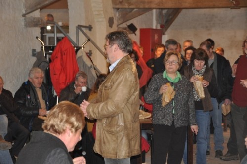Poeke en bijen 009 (550x365).jpg